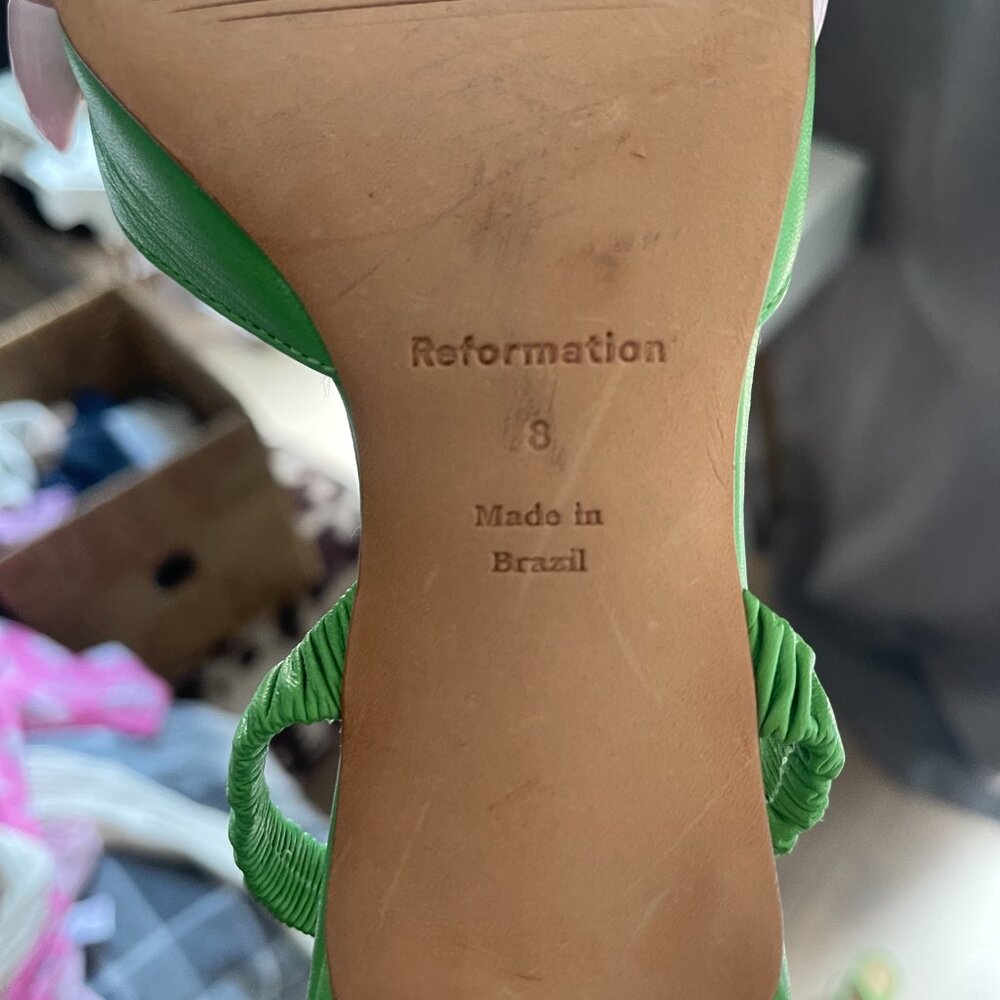 Reformation Shoes - Picture 4 of 4